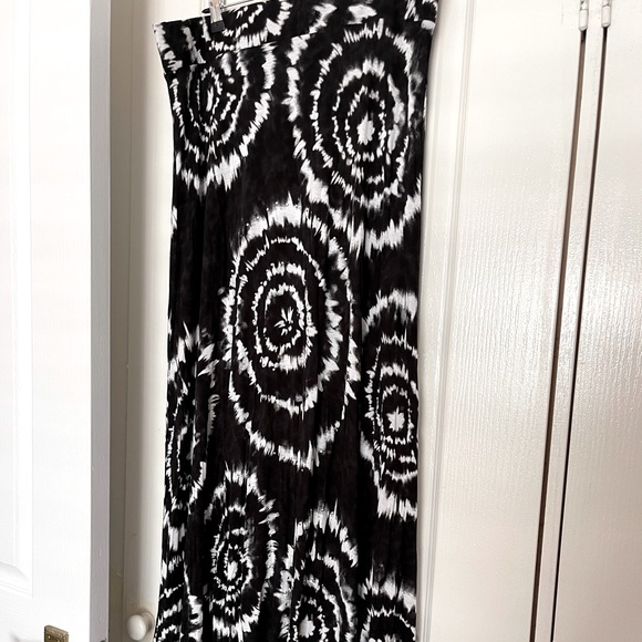 Maxi skirt - Picture 2 of 5